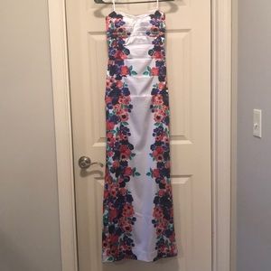 Floral gown size small